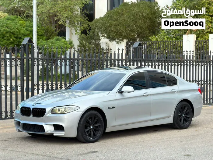 BMW 5 Series 2011 photo 3