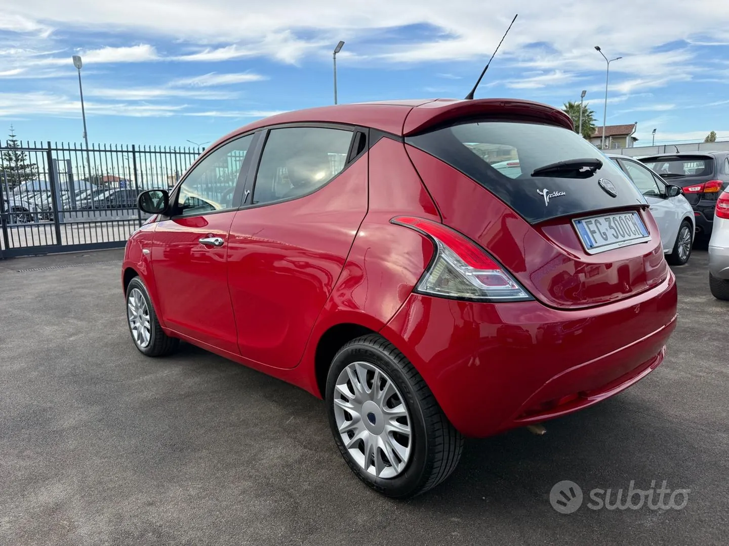 Lancia Ypsilon 2016 photo 4
