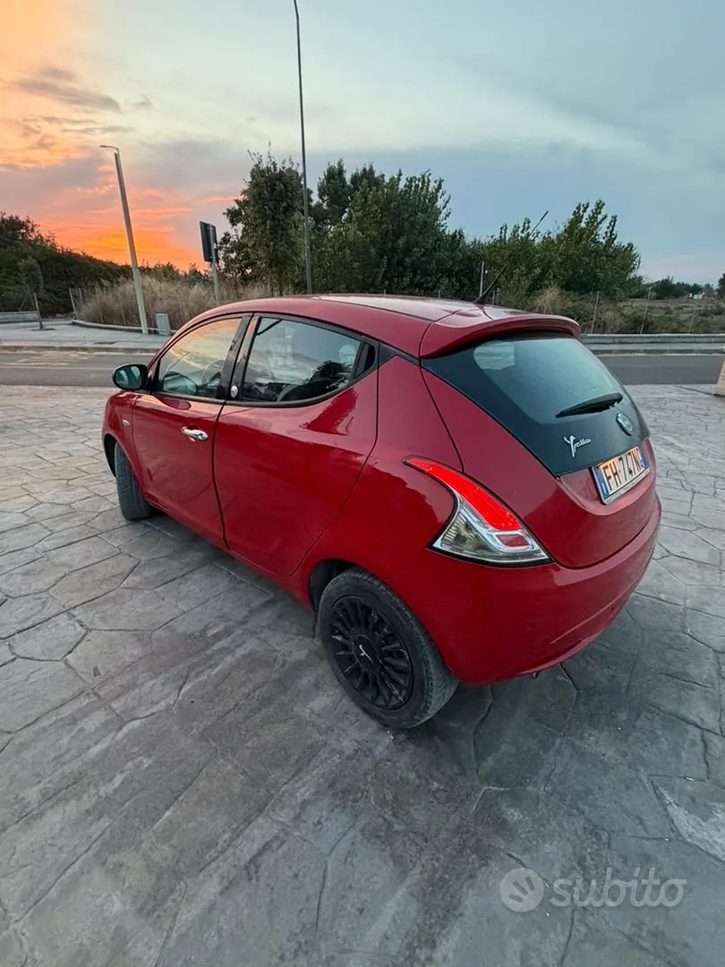 Lancia Ypsilon 2017 photo 4