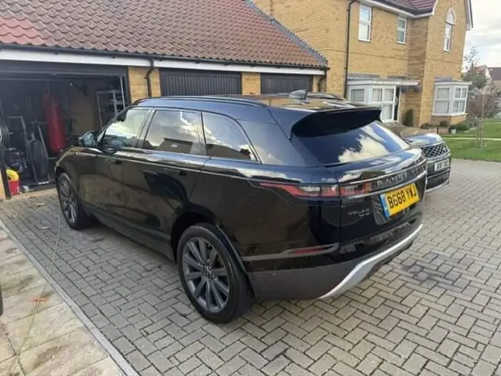 Land Rover Range Rover Velar 2018 photo 3