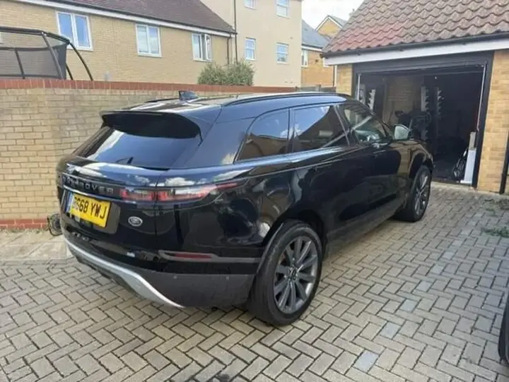 Land Rover Range Rover Velar 2018 photo 4
