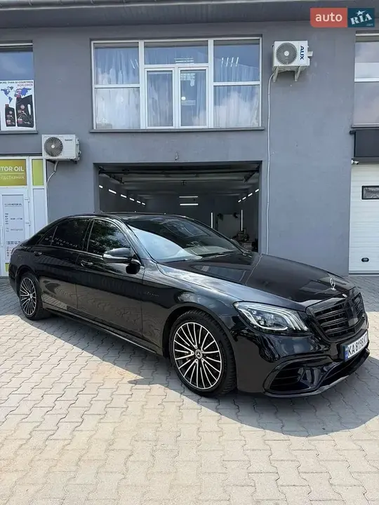 Mercedes-Benz S-Class 2013 photo 4