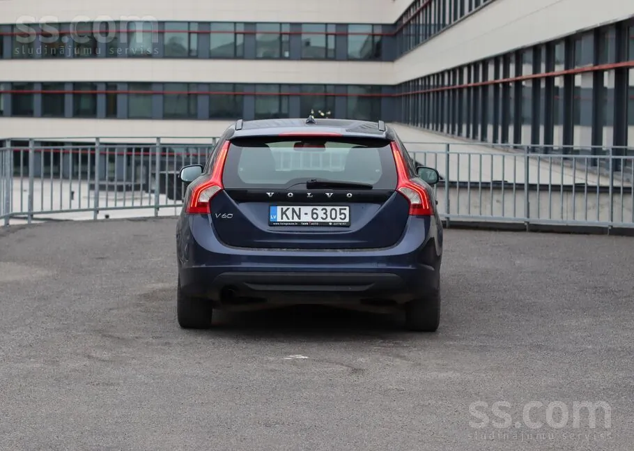 Volvo V60 2012 photo 5