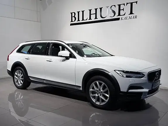 Volvo V90 Cross Country