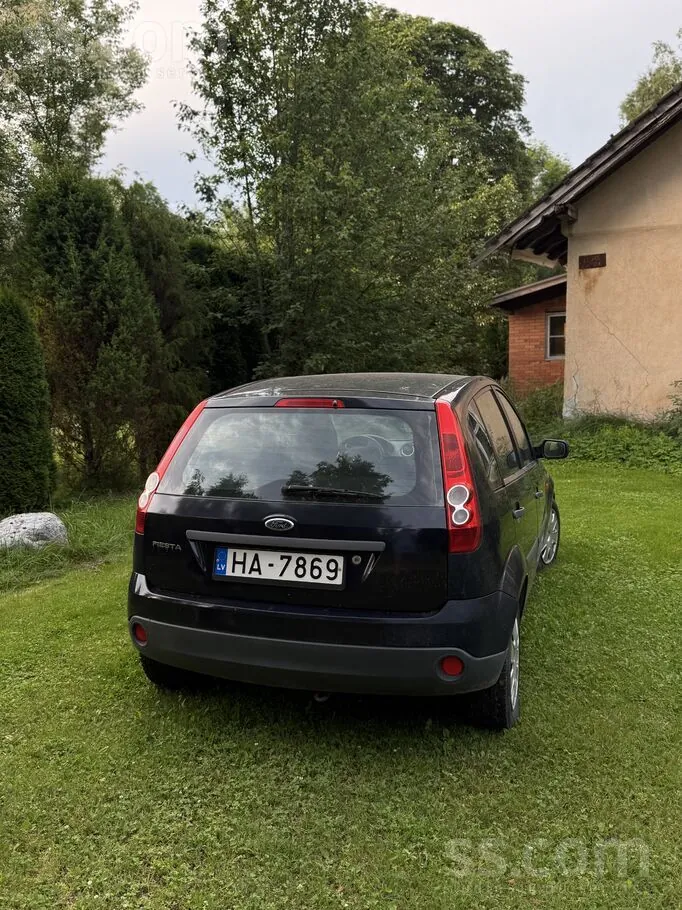 Ford Fiesta 2006 photo 3