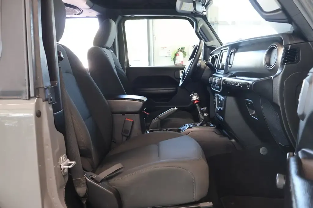Jeep Wrangler 2018 photo 3