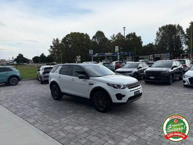 Land Rover Discovery Sport 2017 photo 5