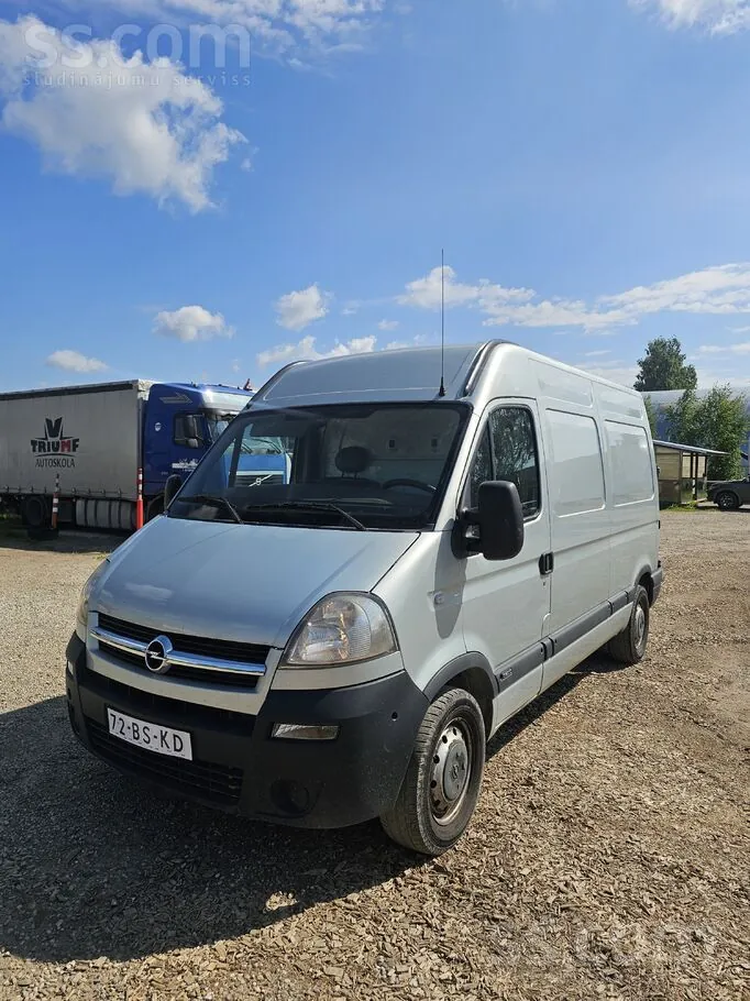 Opel Movano