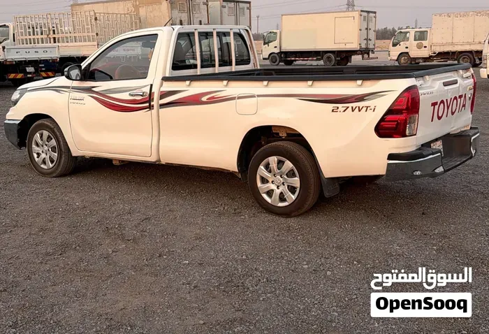 Toyota Hilux 2020 photo 3