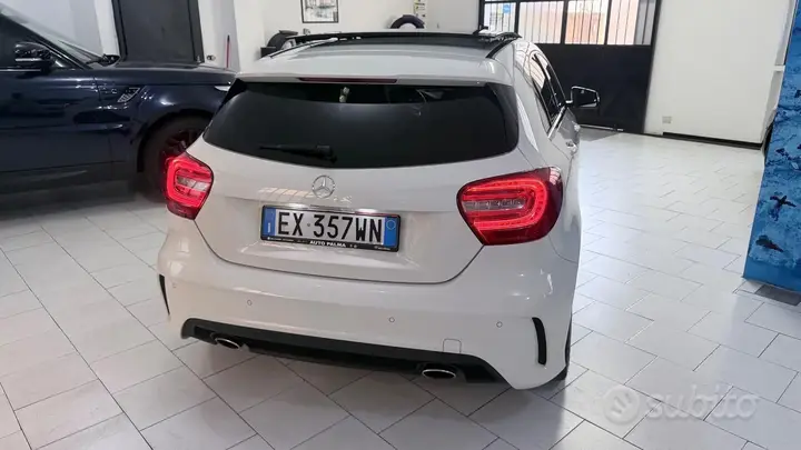 Mercedes-Benz A 250 4Matic 2015 photo 4