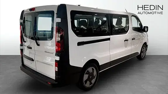 Renault Trafic 2027 photo 3