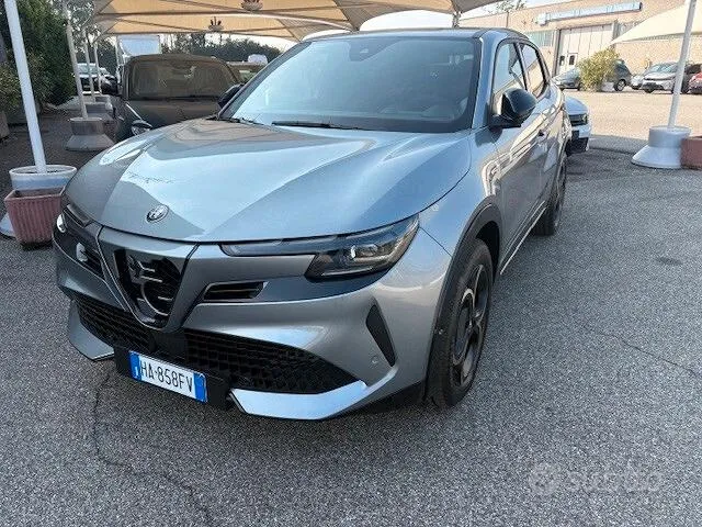 Alfa Romeo Junior 2025 photo 3