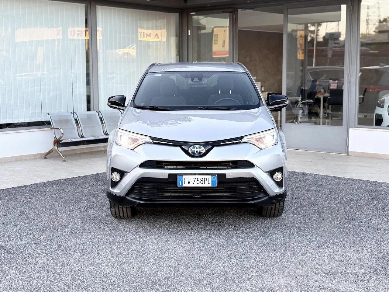 Toyota Rav4 2019 photo 2