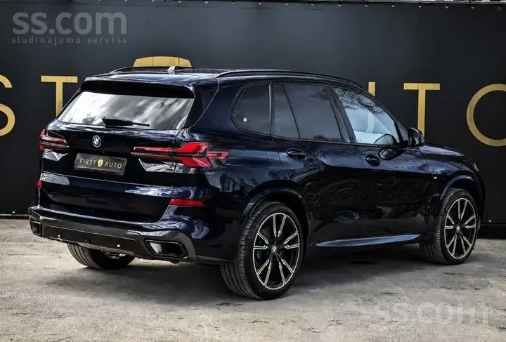 BMW X5 2023 photo 2