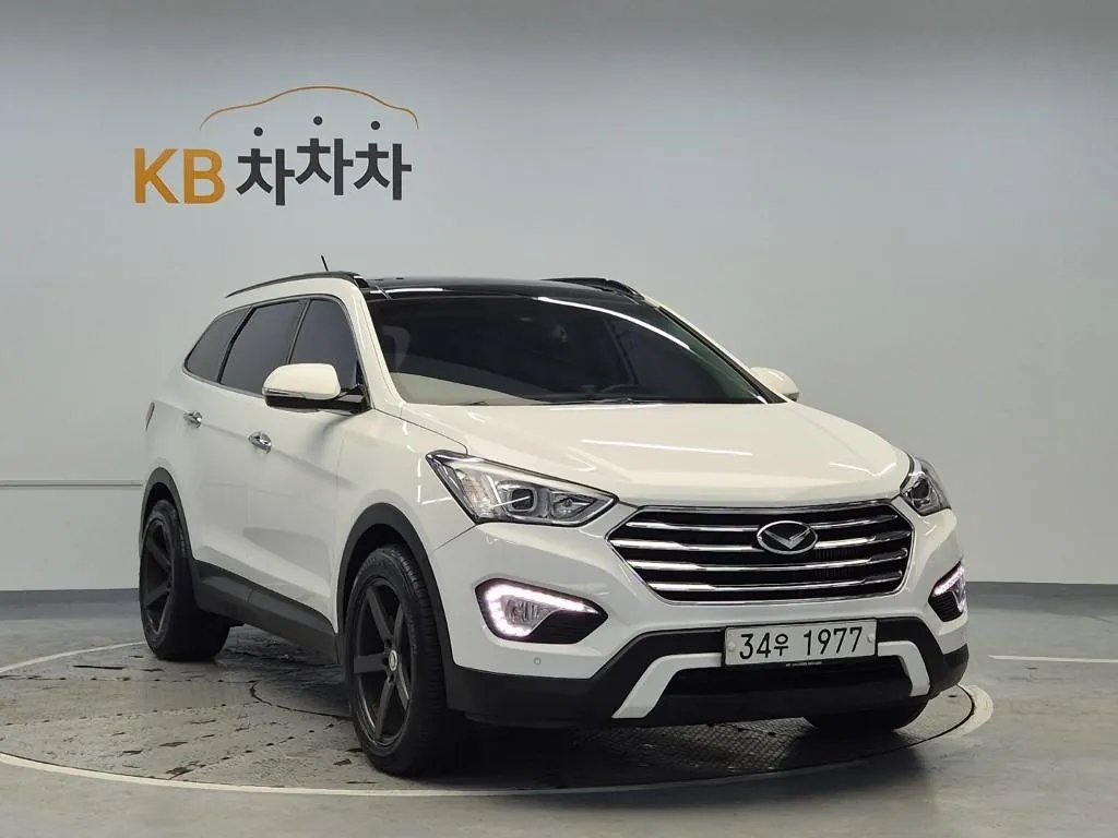 Hyundai Mazda 2014 photo 4