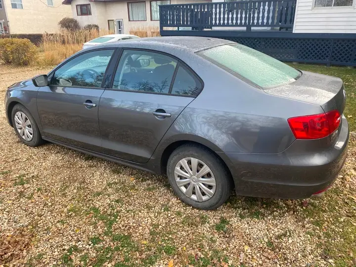 Volkswagen Jetta 2011 photo 5