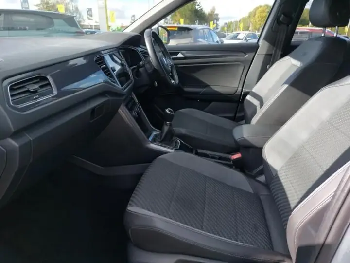 Volkswagen T-Roc 2021 photo 5