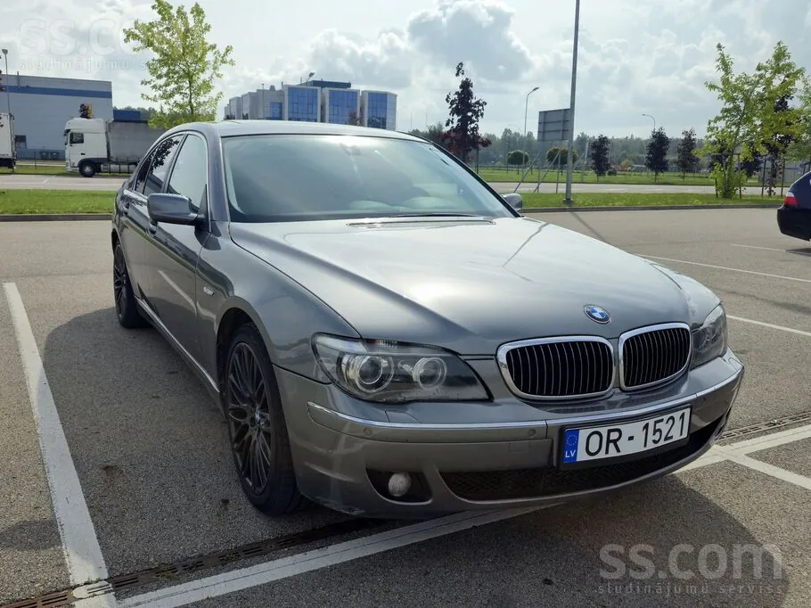 BMW 730 2005 photo 2