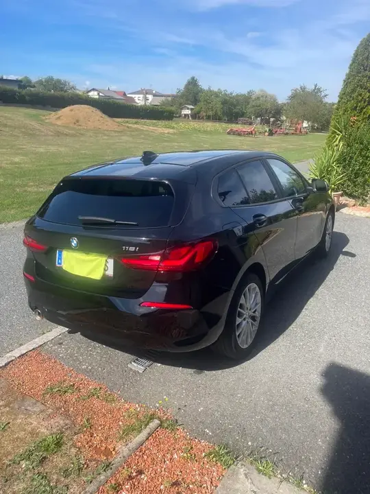 BMW 1 Series 2022 photo 3