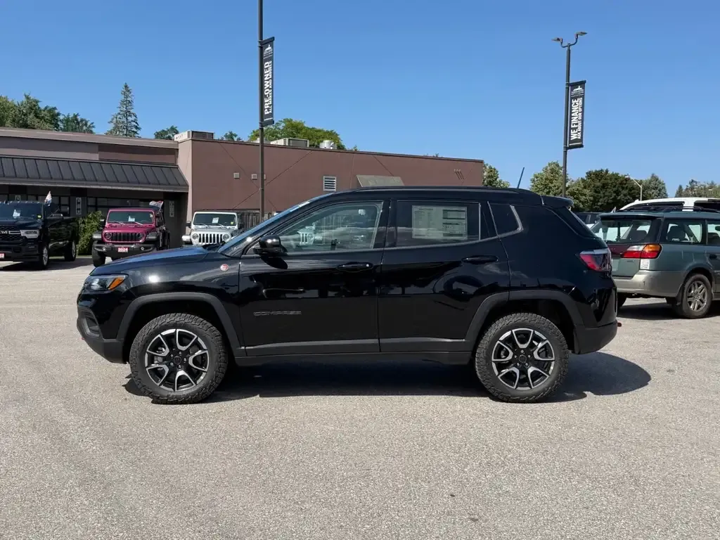 Jeep Compass 2026 photo 4