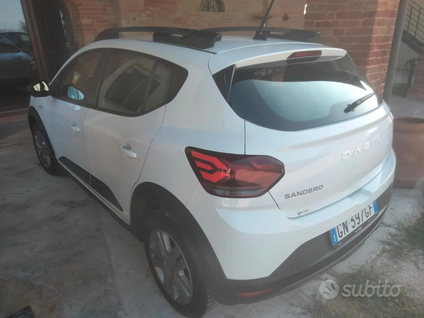 Dacia Sandero Stepway 2023 photo 2