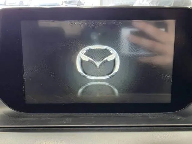 Mazda Atenza Sedan 2016 photo 4