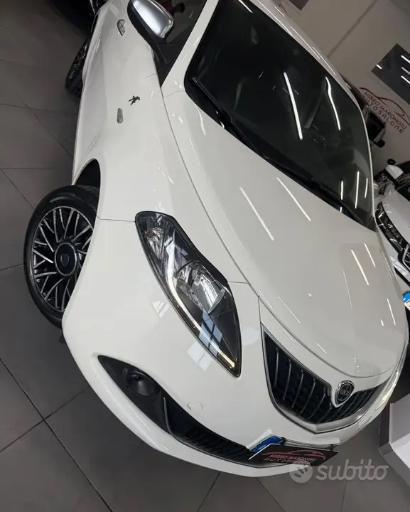 Lancia Ypsilon 2024 photo 3