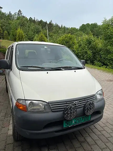 Toyota Hiace 2006 photo 2