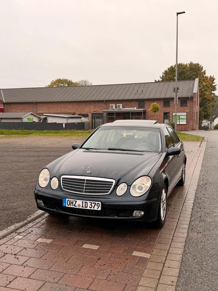 Mercedes-Benz E220 Cdi