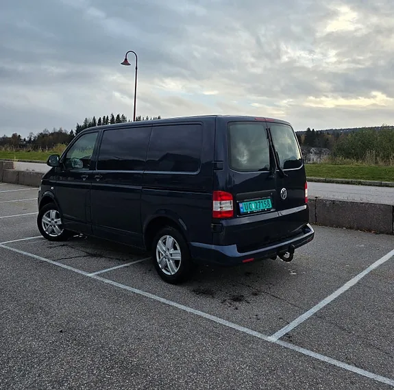 Volkswagen Transporter 2012 photo 3