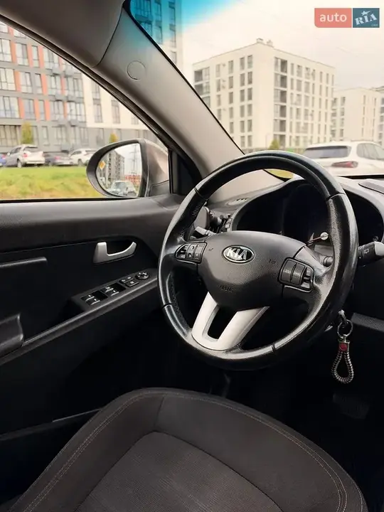 Kia Sportage 2013 photo 5