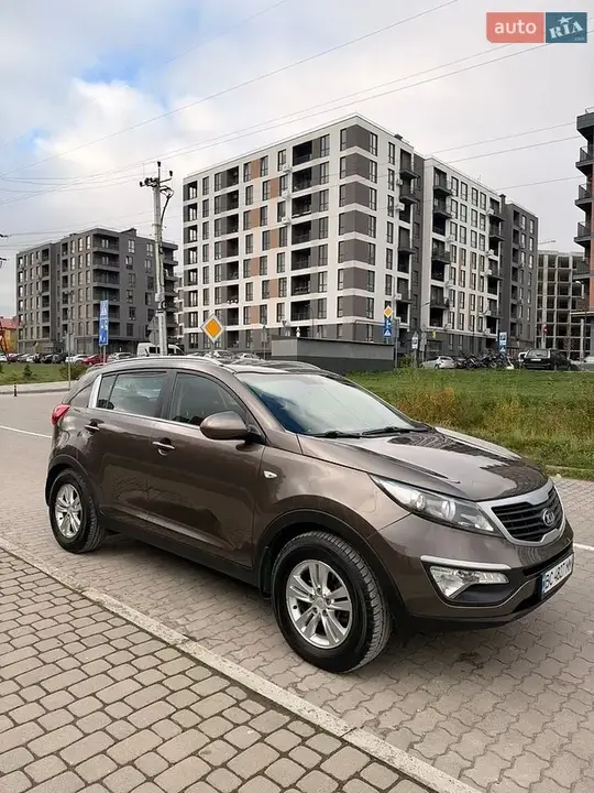 Kia Sportage 2013 photo 2