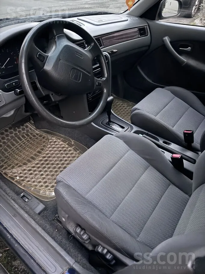 Honda Civic 1997 photo 3