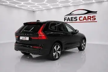Volvo Xc60 2023 photo 2