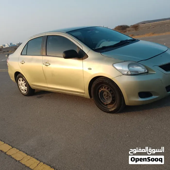 Toyota Yaris 2007 photo 2
