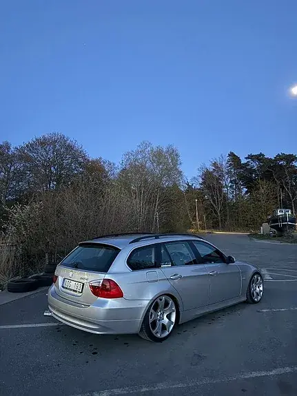BMW 325I 2006 photo 3