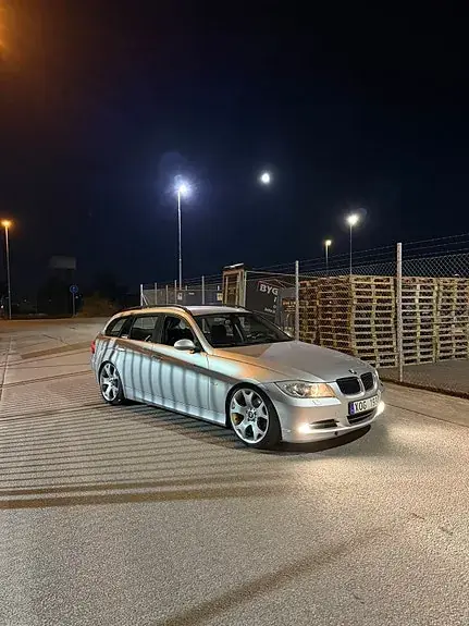 BMW 325I