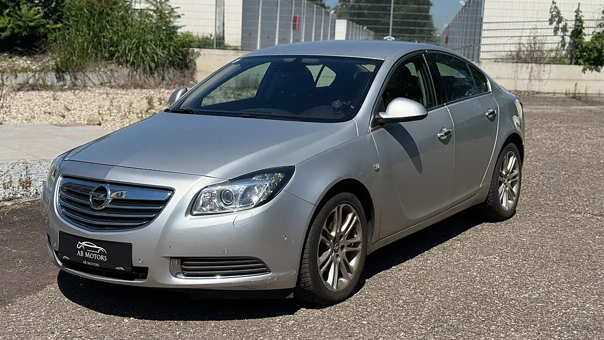 Opel Insignia 2011 photo 3
