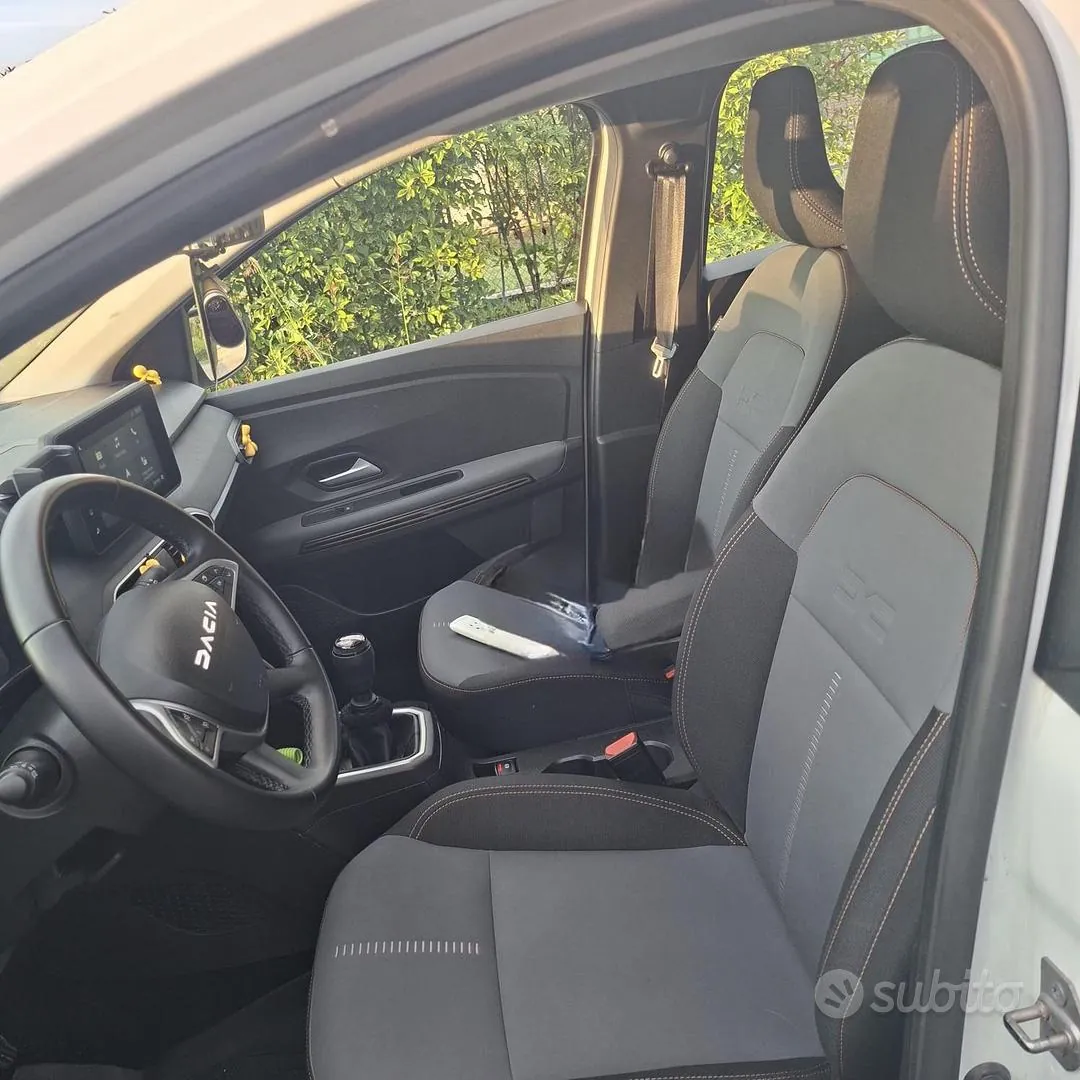 Dacia Sandero 2024 photo 4