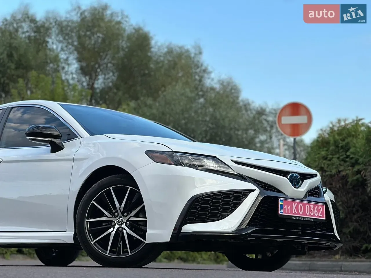 Toyota Camry 2023 photo 5