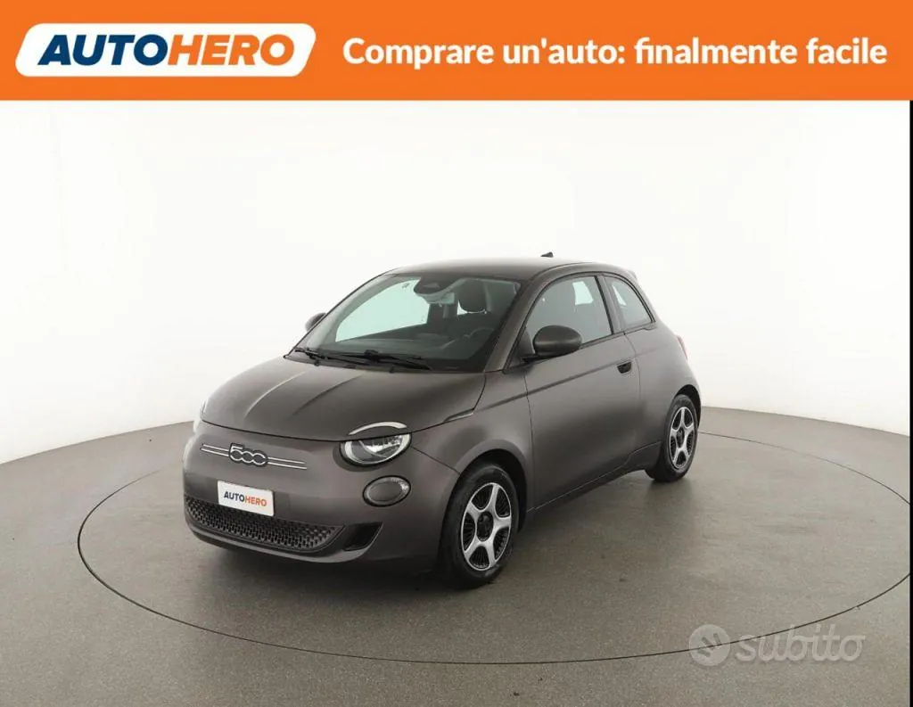 Fiat 500E