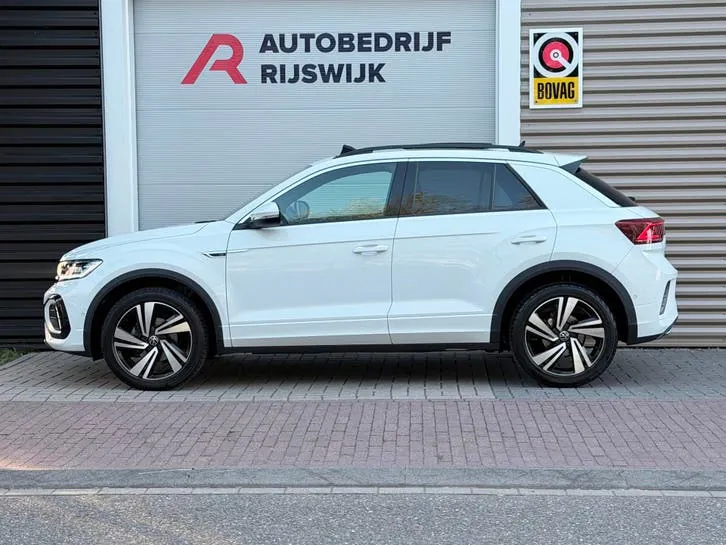Volkswagen T-Roc 2022 photo 2