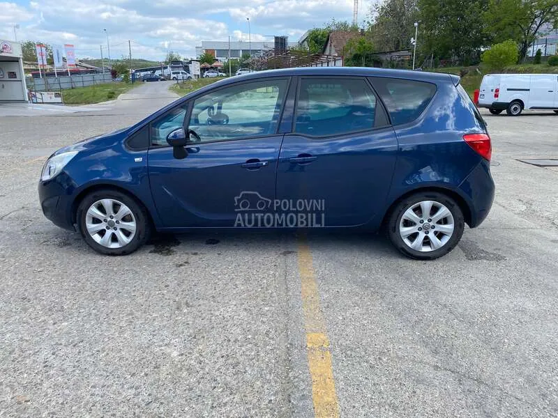Opel Meriva 2011 photo 3