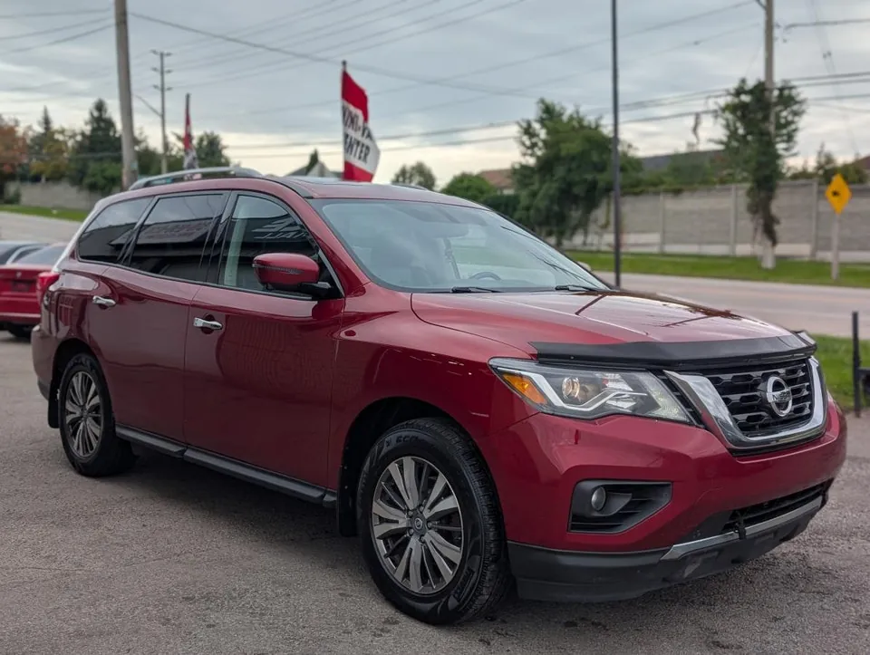 Nissan Pathfinder 2018 photo 2