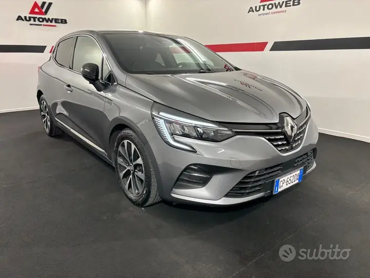 Renault Clio 2023 photo 3