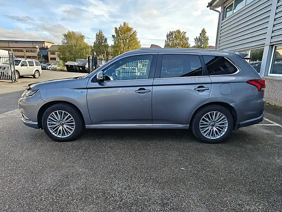 Mitsubishi Outlander 2019 photo 3