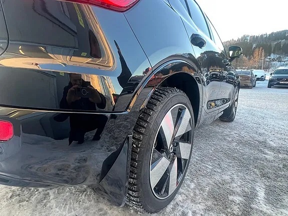 Volvo Ex40 2026 photo 2