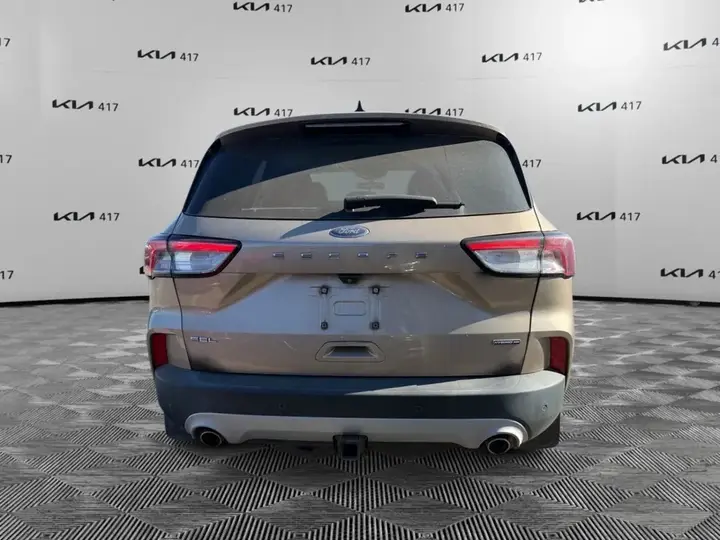 Ford Escape 2021 photo 4