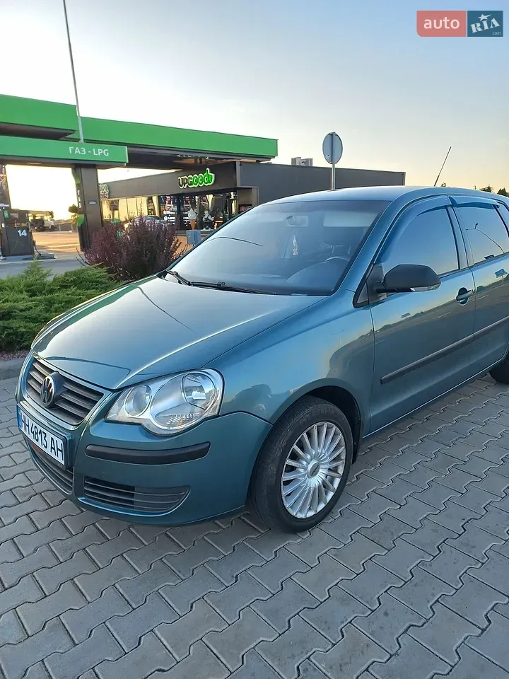 Volkswagen Polo 2007 photo 2