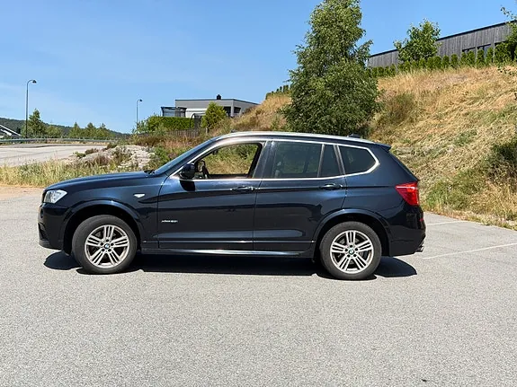 BMW X3 2012 photo 2